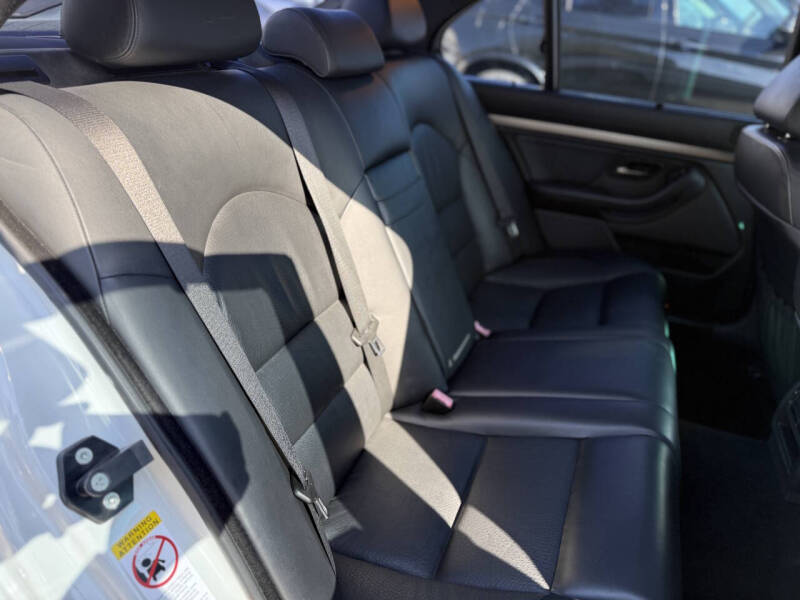2003 BMW M5