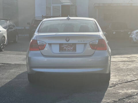 2006 BMW 3 Series 325xi