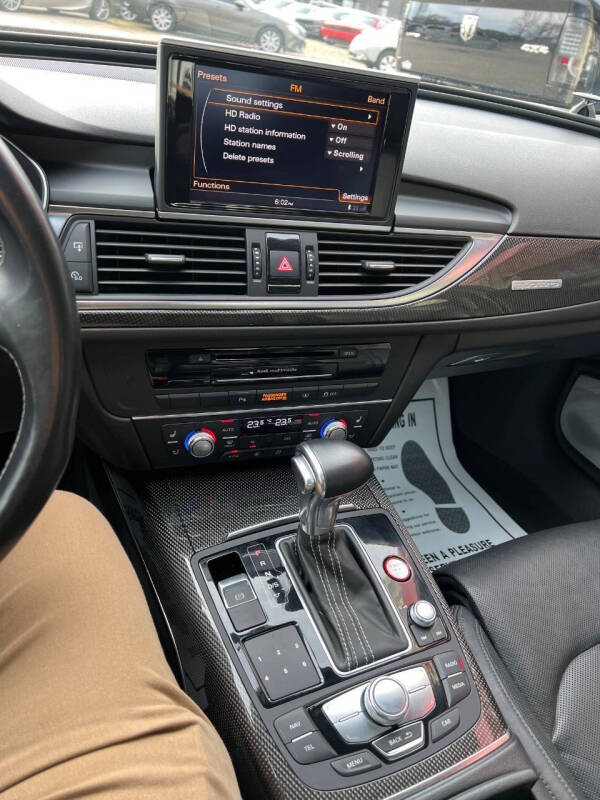 2013 Audi S6 4.0T quattro Prestige