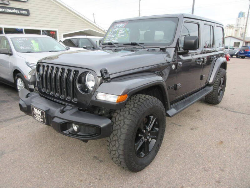 2019 Jeep Wrangler Unlimited Sahara Altitude's photo