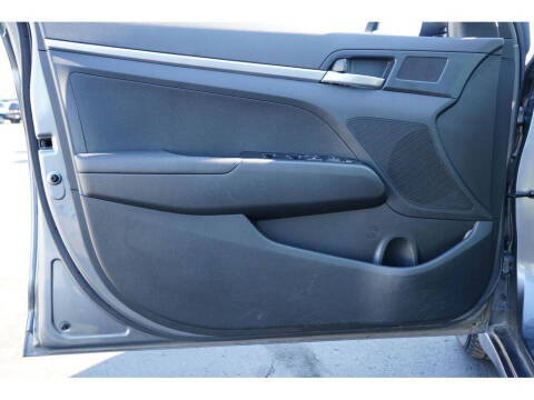 2019 Hyundai Elantra