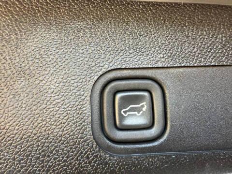 2013 Cadillac Escalade Premium