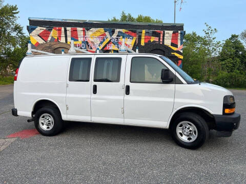 2018 Chevrolet Express 2500