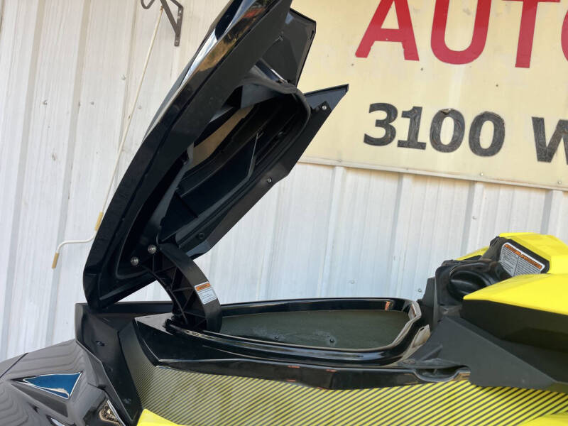 2016 Sea-Doo GTR 215