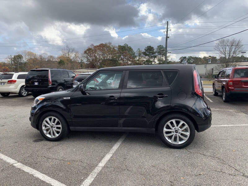 2017 Kia Soul +