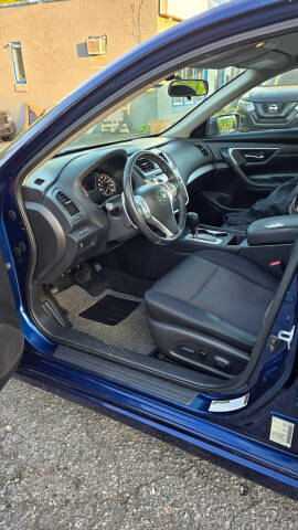 2016 Nissan Altima 3.5 SR