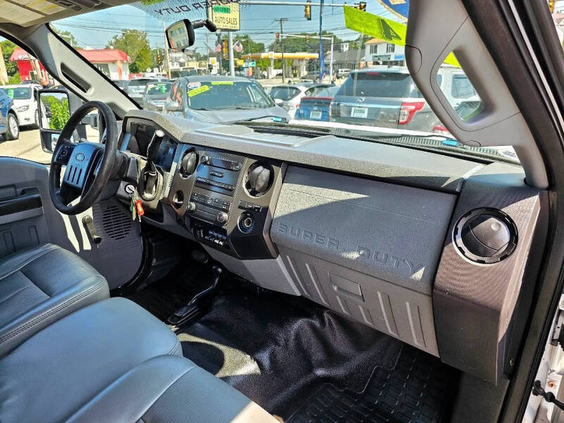 2012 Ford F-350 Super Duty XLT