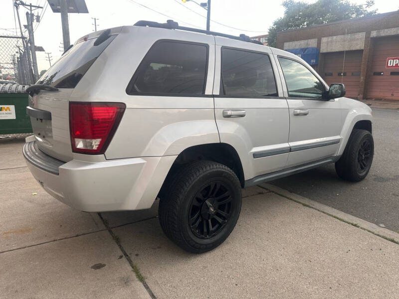 2009 Jeep Grand Cherokee Laredo