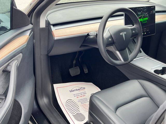 2024 Tesla Model Y Long Range