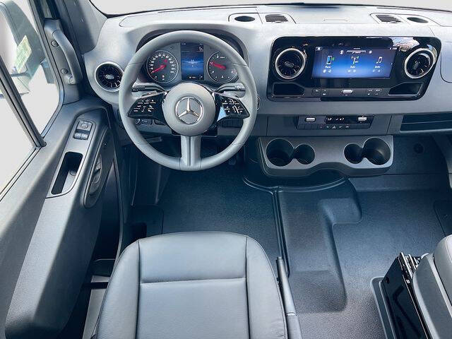 2026 Mercedes-Benz Sprinter 2500