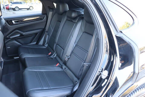 2021 Porsche Cayenne Coupe