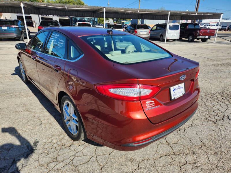 2014 Ford Fusion SE