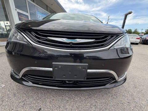 2019 Chrysler Pacifica Hybrid Limited