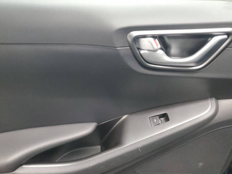 2021 Hyundai Ioniq Hybrid SEL