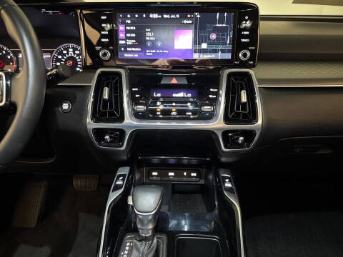 2022 Kia Sorento SX
