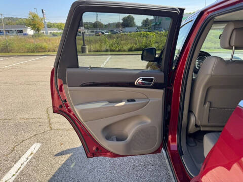2011 Jeep Grand Cherokee Laredo