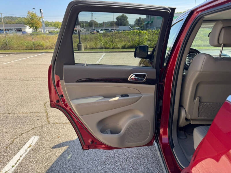 2011 Jeep Grand Cherokee Laredo