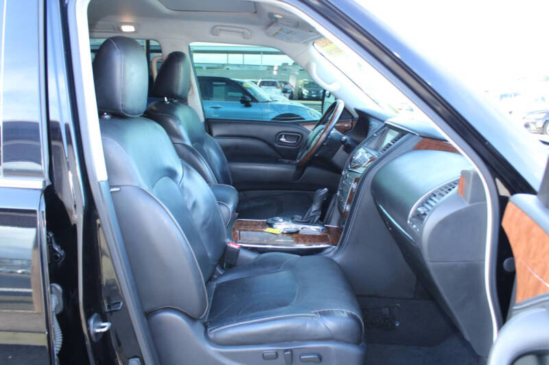 2019 Infiniti QX80 Luxe