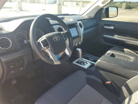 2017 Toyota Tundra SR5