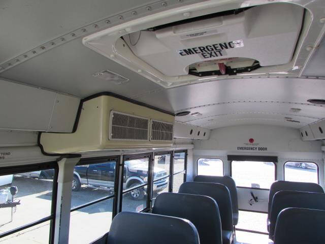 2005 Thomas Built Buses Transit-Liner EF