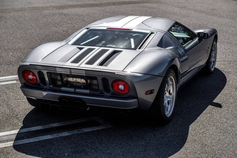 2006 Ford GT