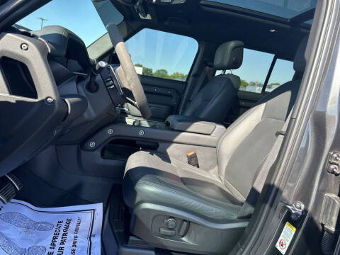 2023 Land Rover Defender