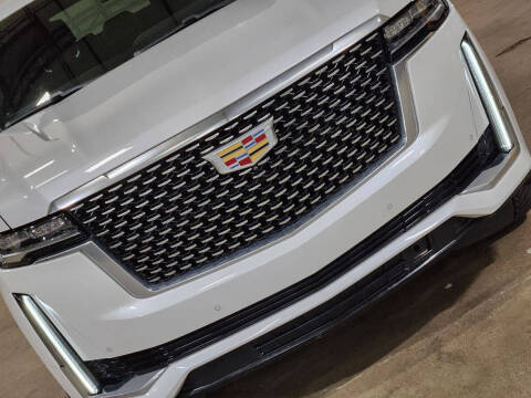 2022 Cadillac Escalade Luxury