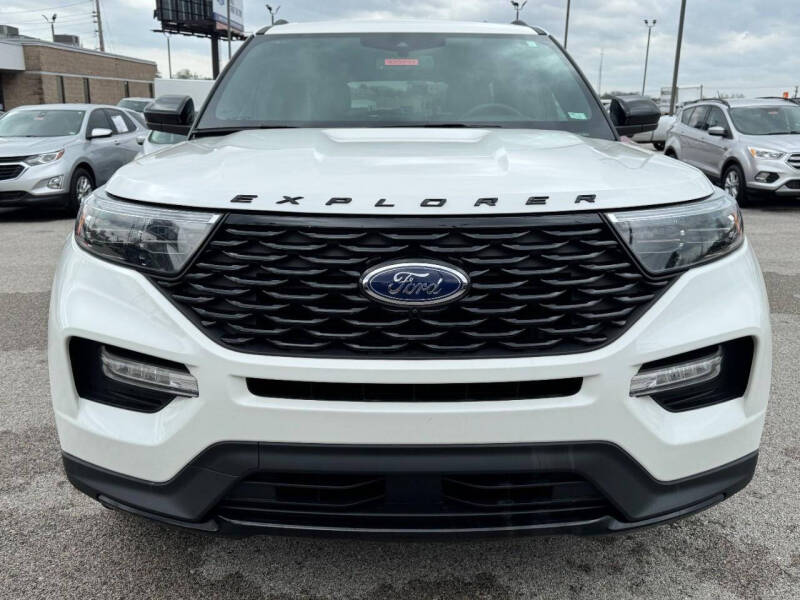 2024 Ford Explorer ST-Line