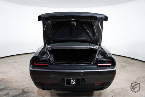 2022 Dodge Challenger