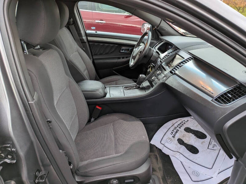 2014 Ford Taurus SEL