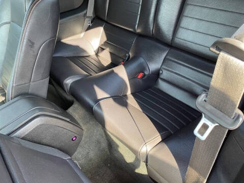 2012 Ford Mustang V6 Premium