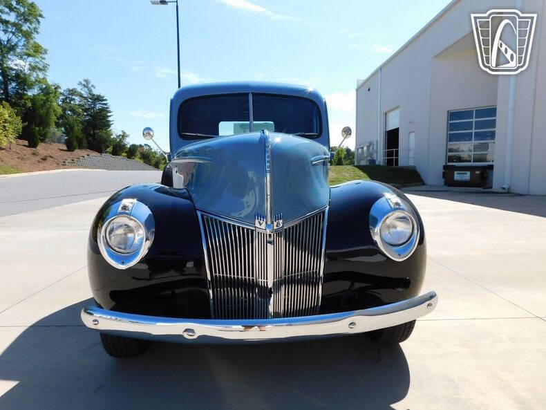 1941 Ford F-100
