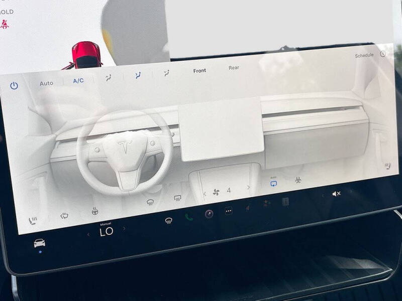 2024 Tesla Model Y Performance