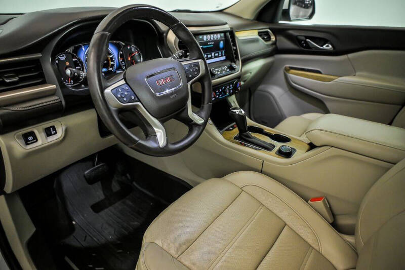 2018 GMC Acadia Denali