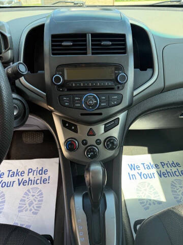 2013 Chevrolet Sonic LT Auto
