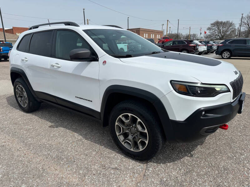 2020 Jeep Cherokee Trailhawk