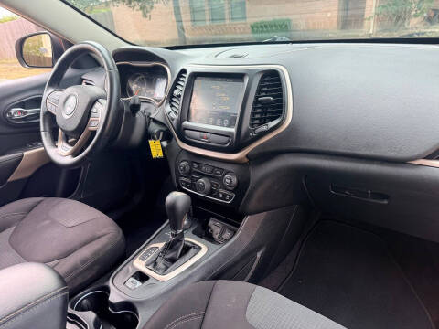 2017 Jeep Cherokee Latitude