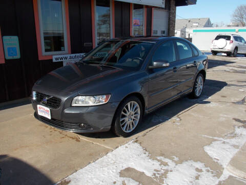 2009 Volvo S40 for sale at Autoland in Cedar Rapids IA