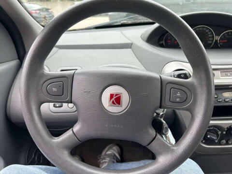 2005 Saturn Ion 2