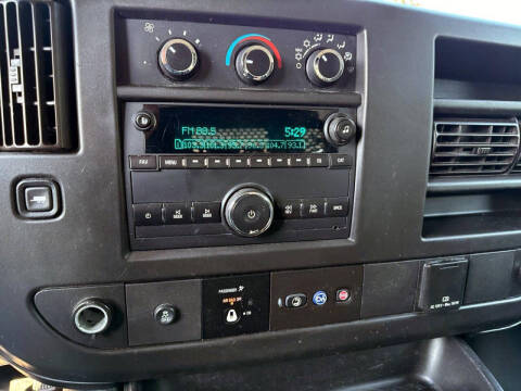 2020 Chevrolet Express 2500