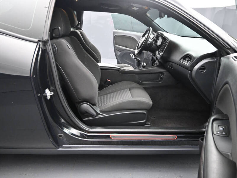 2018 Dodge Challenger SXT