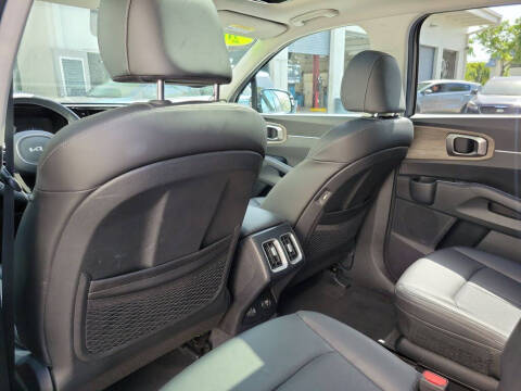 2023 Kia Sorento EX