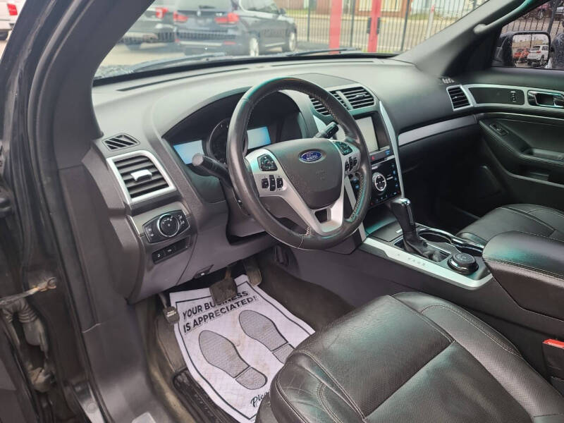 2014 Ford Explorer Sport