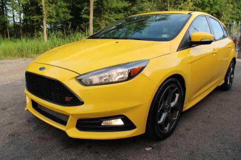 2017 Ford Focus ST