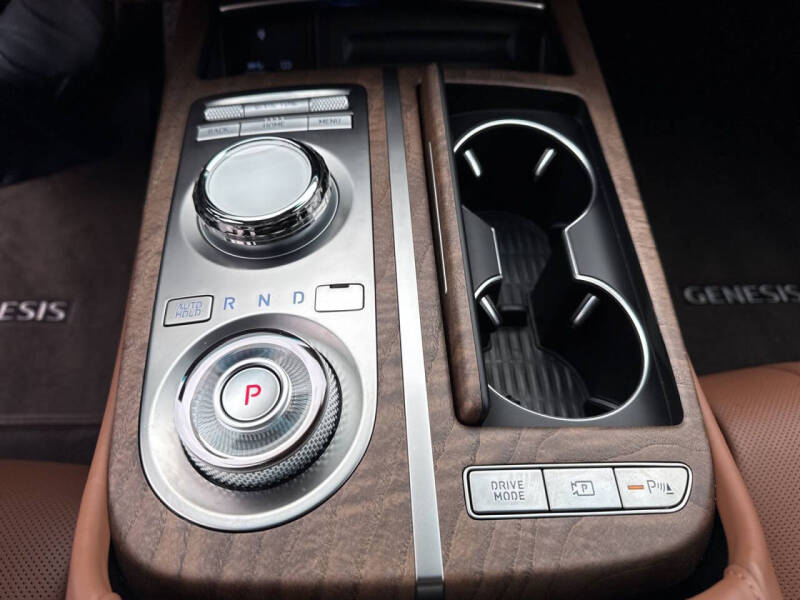 2024 Genesis Electrified G80 Advanced