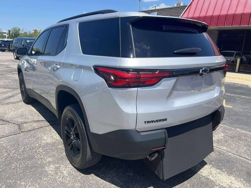 2022 Chevrolet Traverse LS
