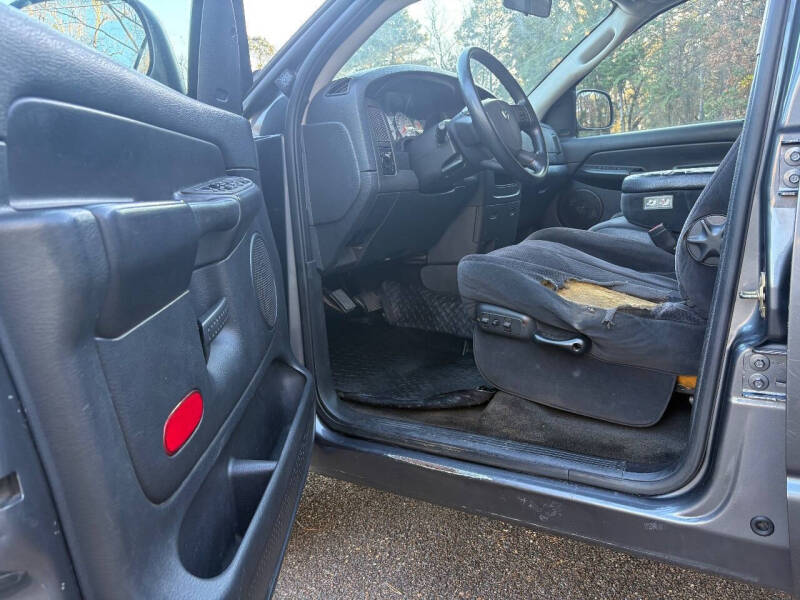 2004 Dodge Ram 1500 SLT