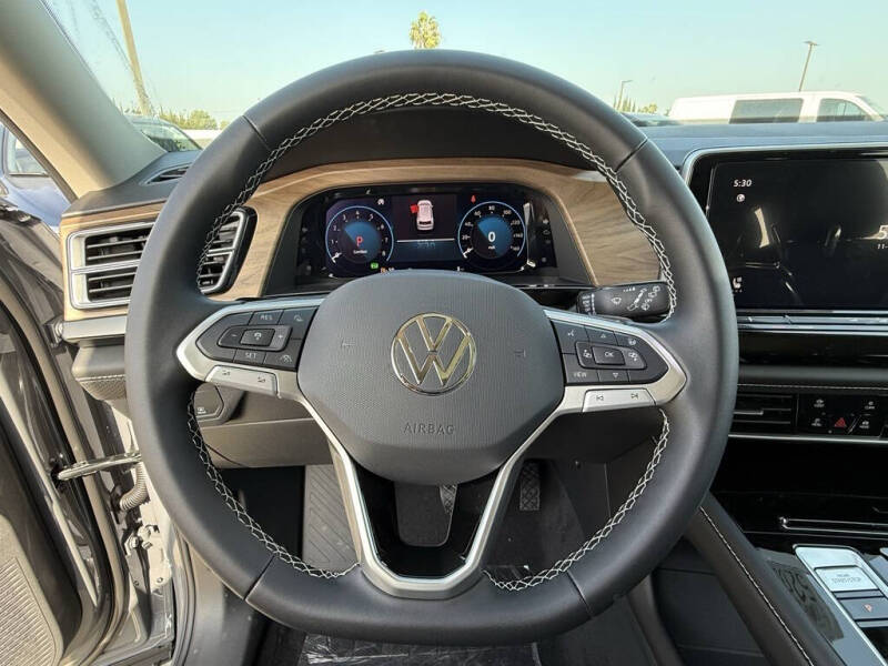 2026 Volkswagen Atlas SE