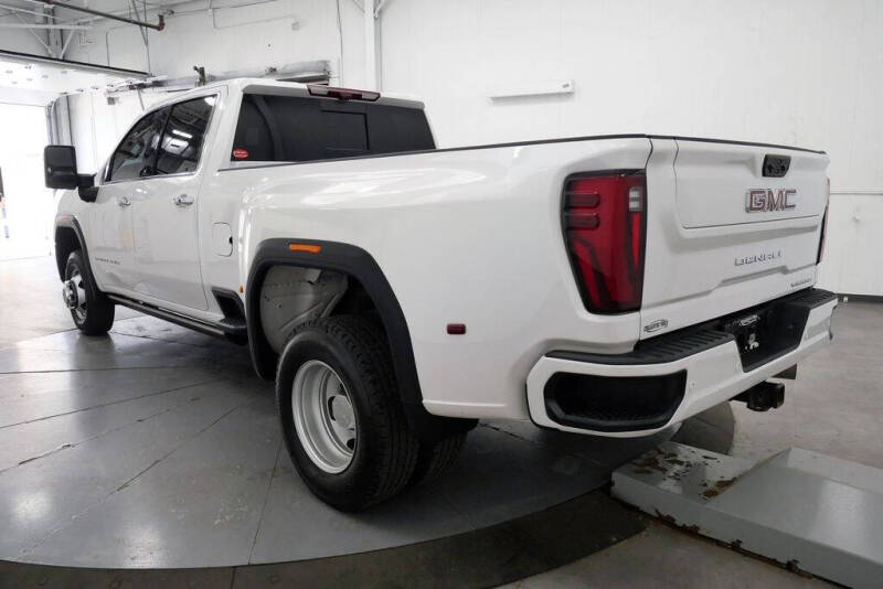 2025 GMC Sierra 3500HD