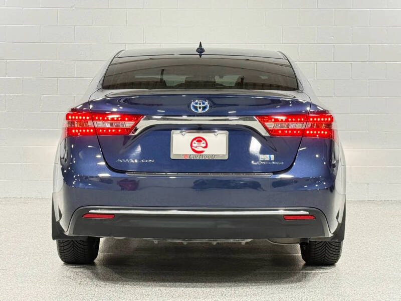 2018 Toyota Avalon Hybrid Limited